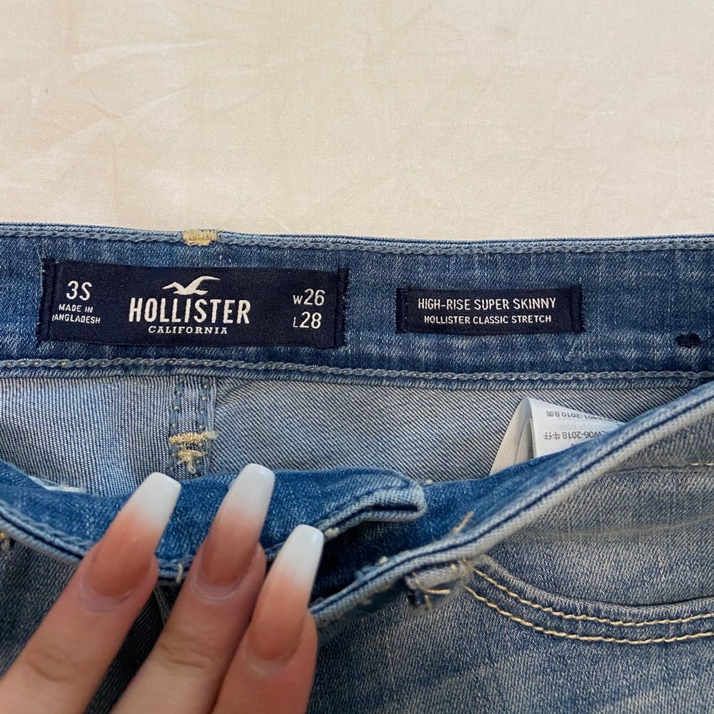 Hollister high rise super skinny jeans